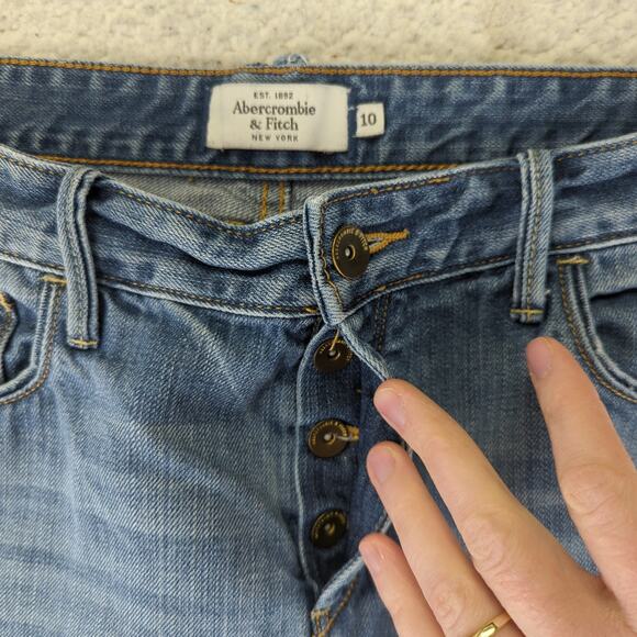 Abercrombie & Fitch Rolled Cuffed Denim Jean Shorts Women's 10 Rigid Button Fly - Picture 5 of 5